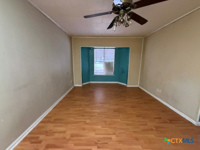 615 Avenue C Property Photo 9