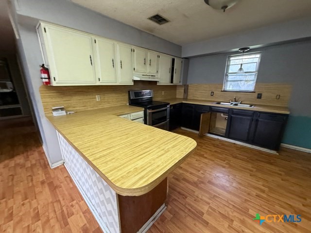 615 Avenue C Property Photo 11