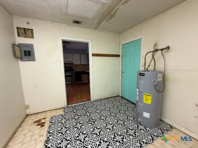 615 Avenue C Property Photo 13