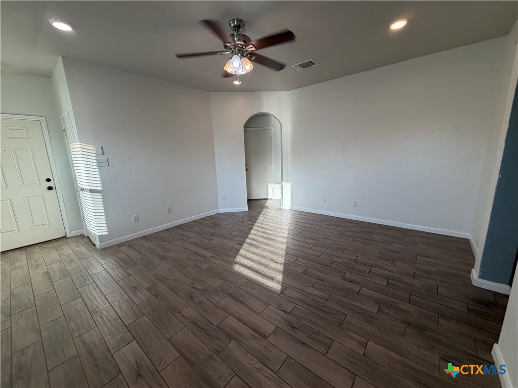 2293 Falcon Way Property Photo 6