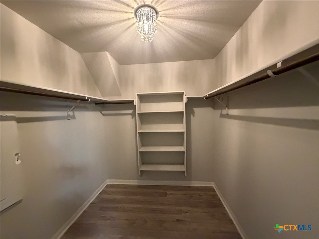 2293 Falcon Way Property Photo 12