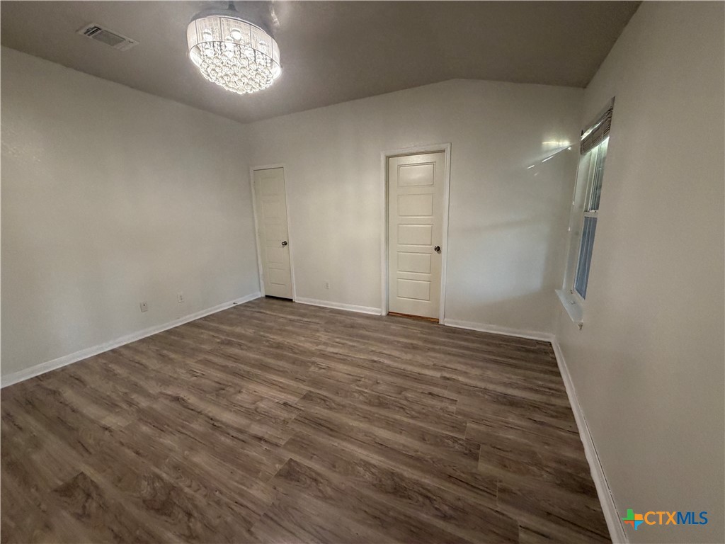 2293 Falcon Way Property Photo 14