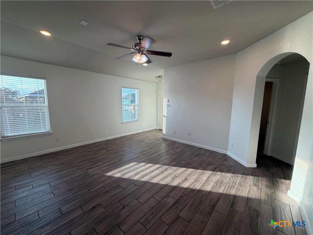 2293 Falcon Way Property Photo 17