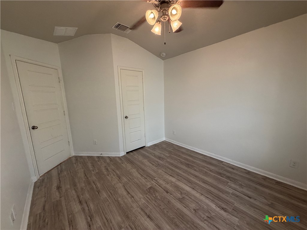 2293 Falcon Way Property Photo 19