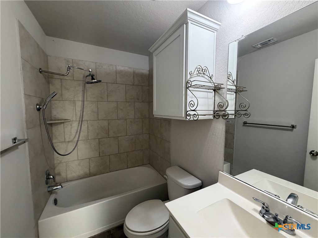 2293 Falcon Way Property Photo 20