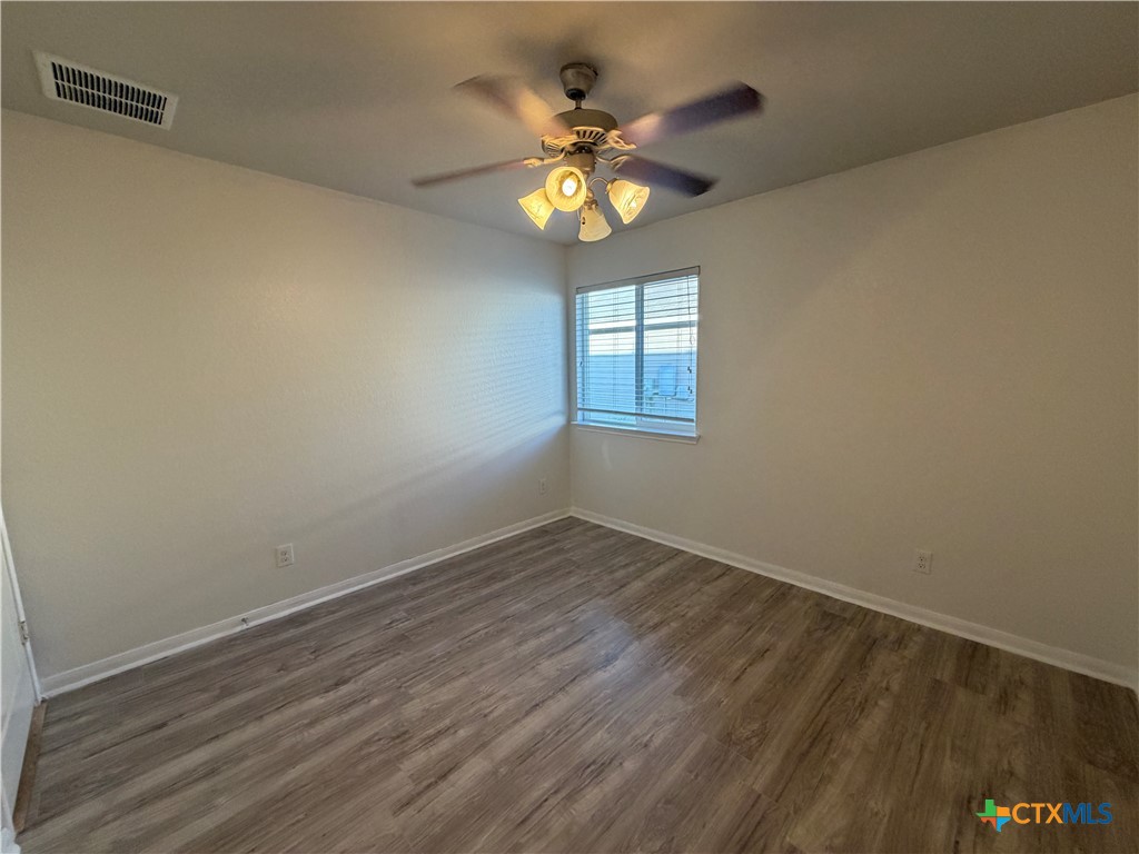 2293 Falcon Way Property Photo 22