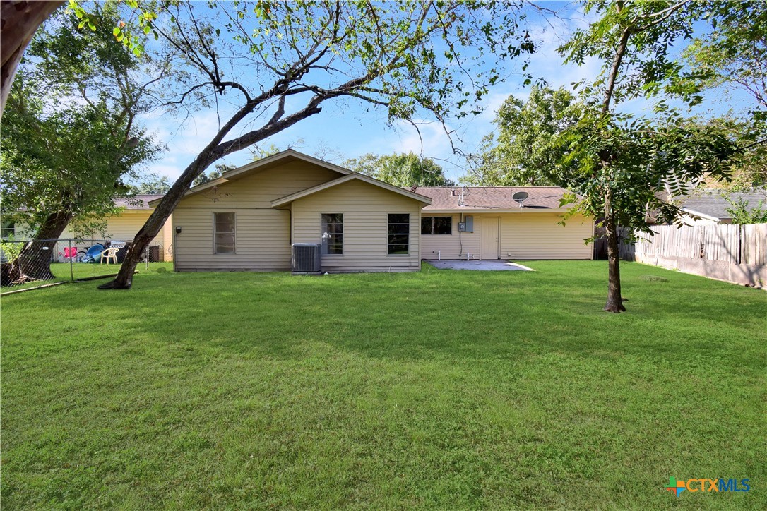 522 Willowick Drive Property Photo 17