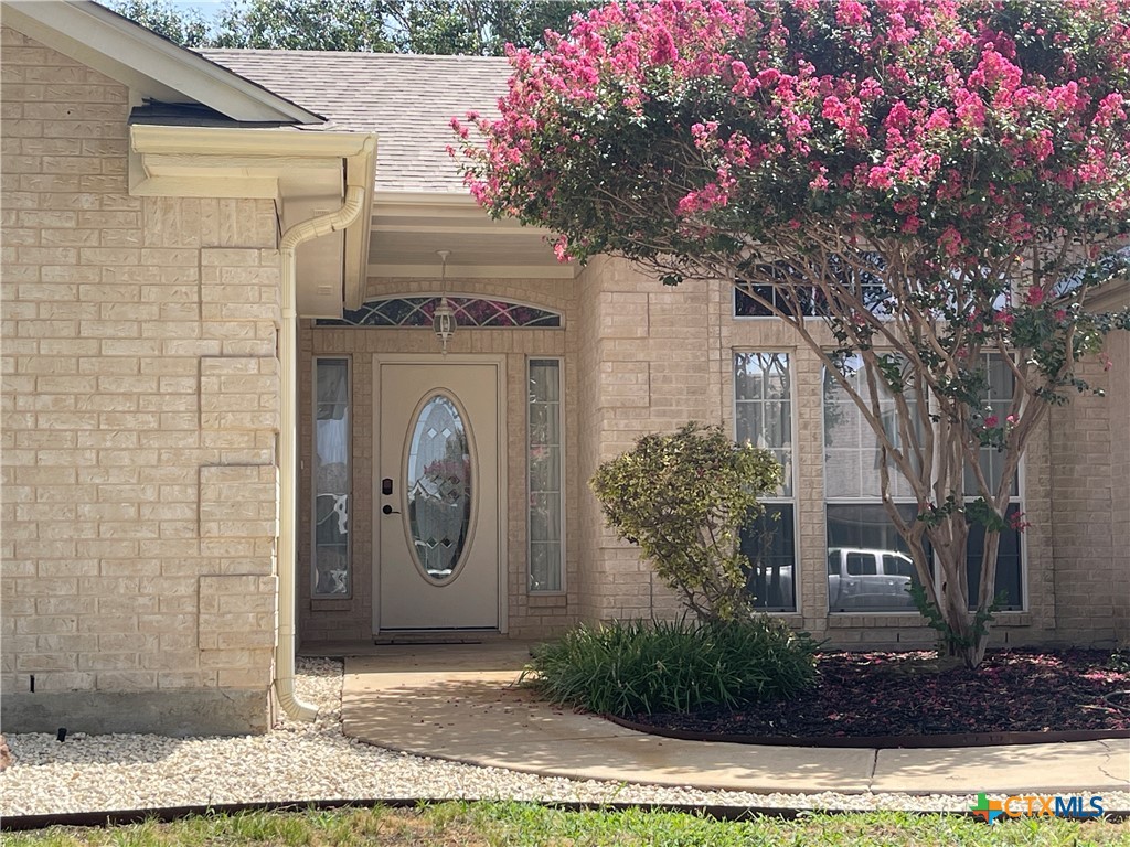 2204 Excel Drive Property Photo 3