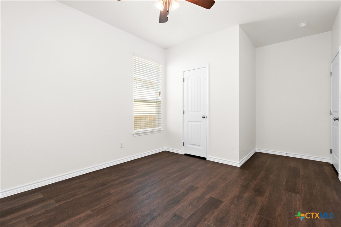 5003 Rose Garden Loop Property Photo 16