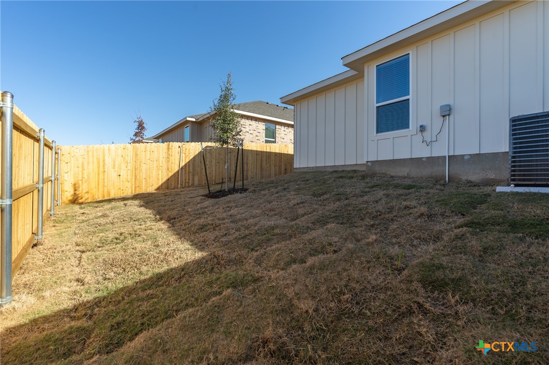 5003 Rose Garden Loop Property Photo 22