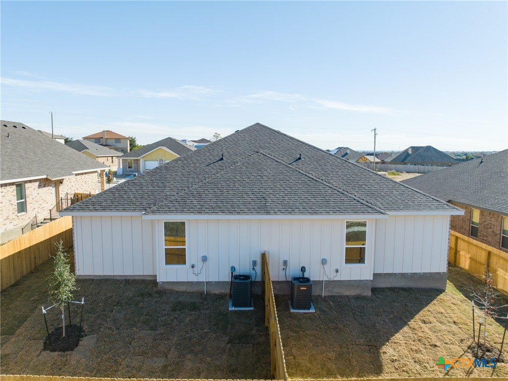 5003 Rose Garden Loop Property Photo 23