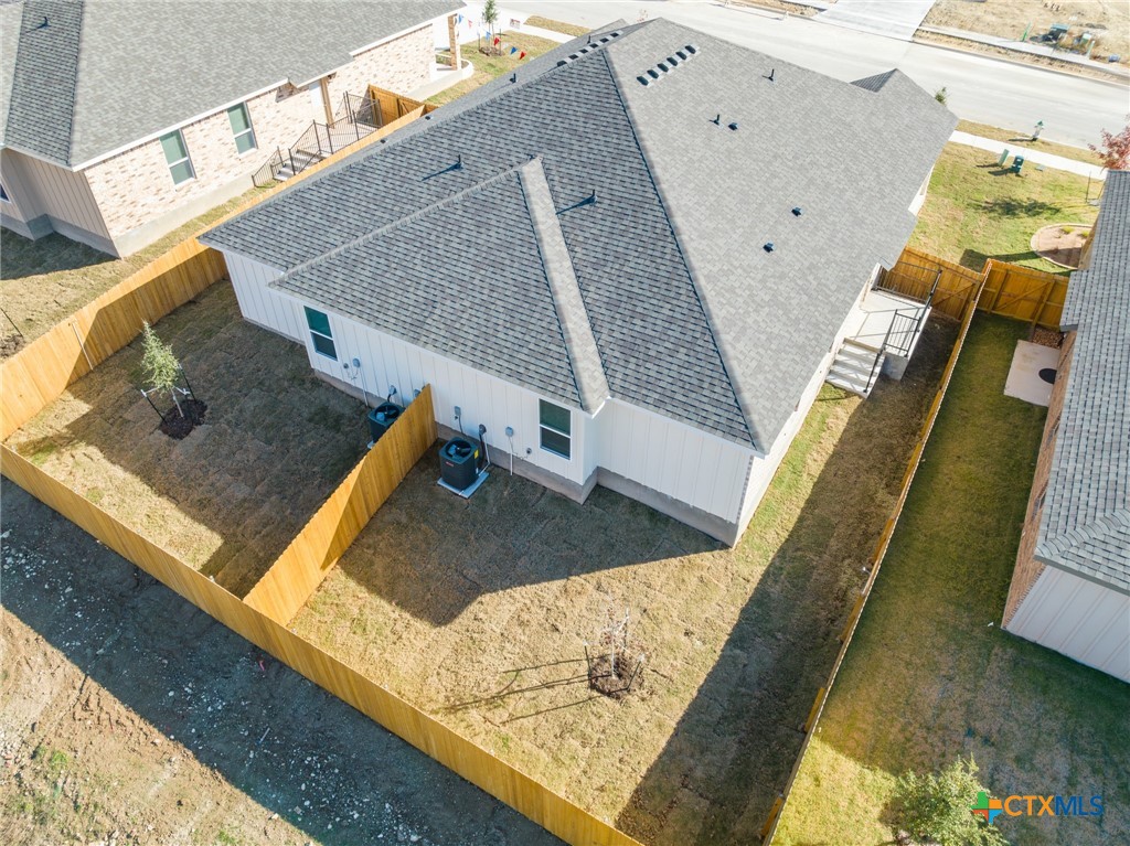 5003 Rose Garden Loop Property Photo 25