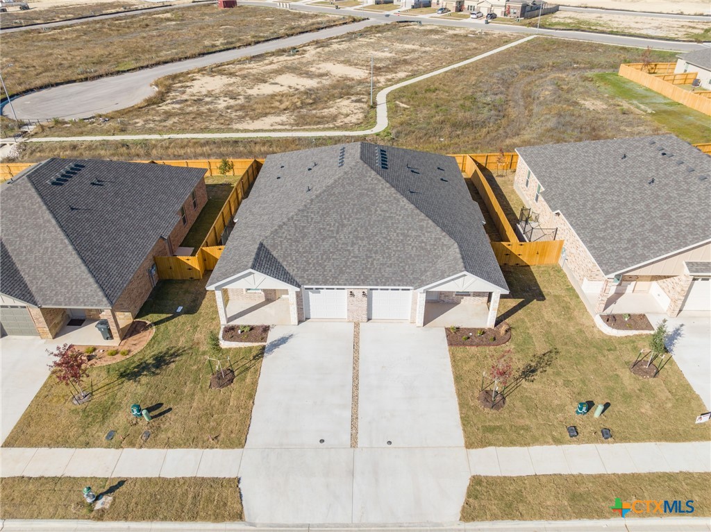 5003 Rose Garden Loop Property Photo 28