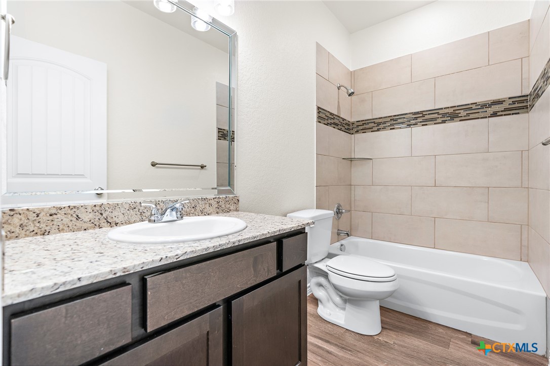 4907 Rose Garden Loop Property Photo 11