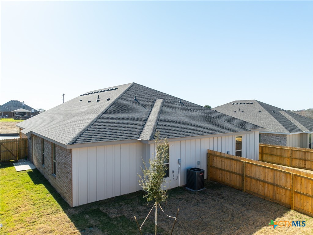 4907 Rose Garden Loop Property Photo 21