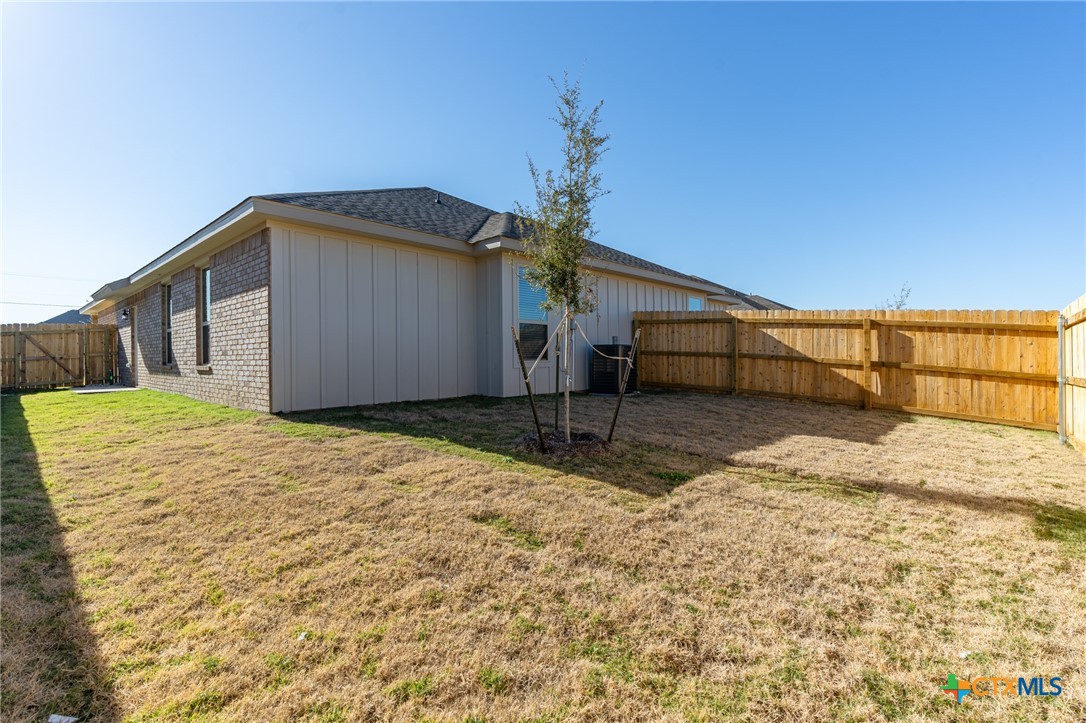 4907 Rose Garden Loop Property Photo 23