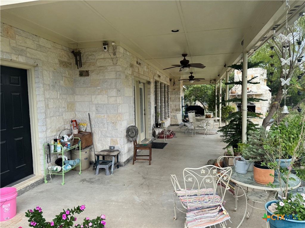 292 Private Road 5403 Property Photo 11