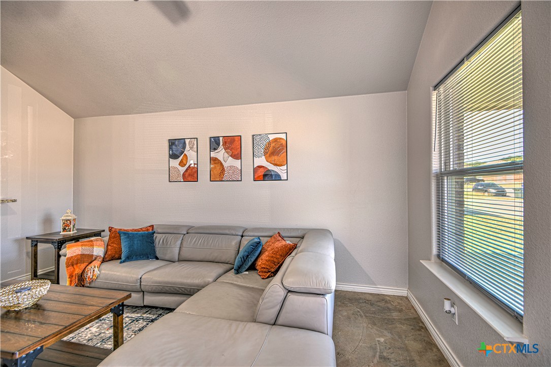 1307 Liberation Lane Property Photo 5