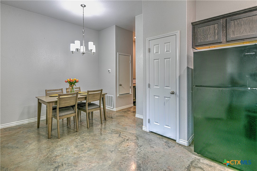 1307 Liberation Lane Property Photo 9