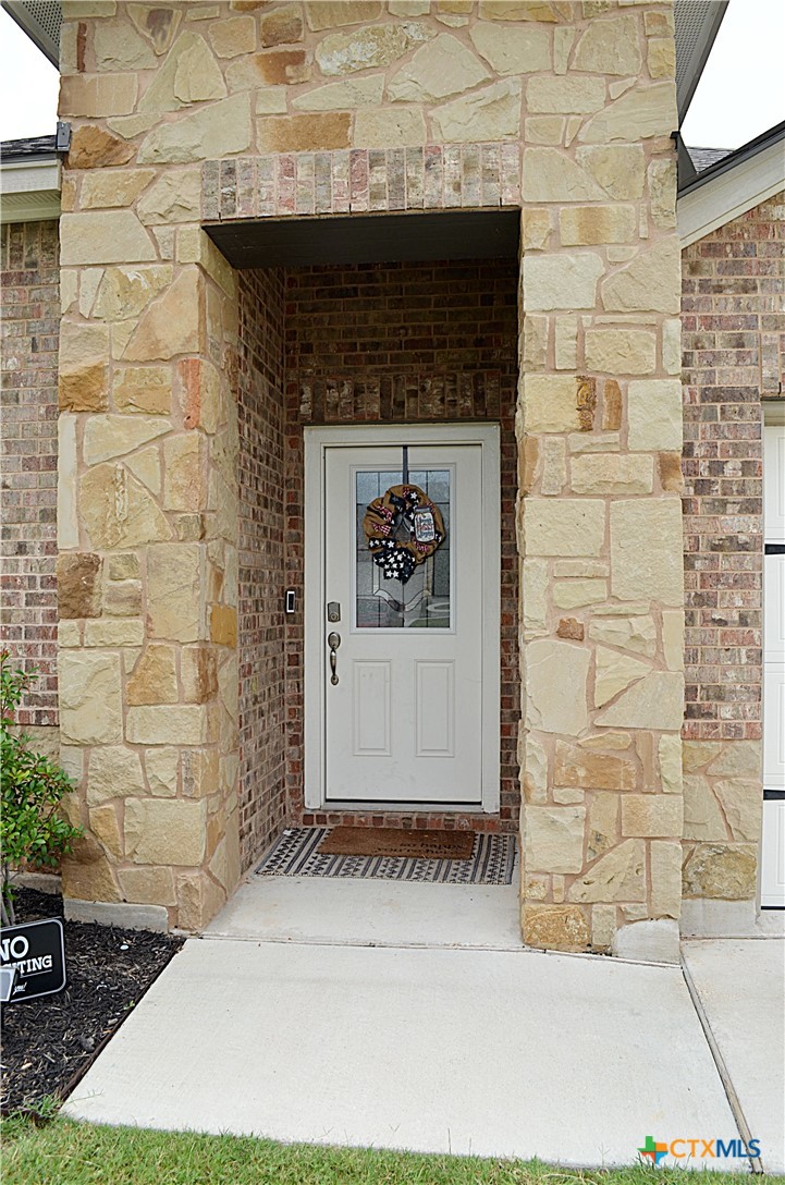 4431 Allison Drive Property Photo 2