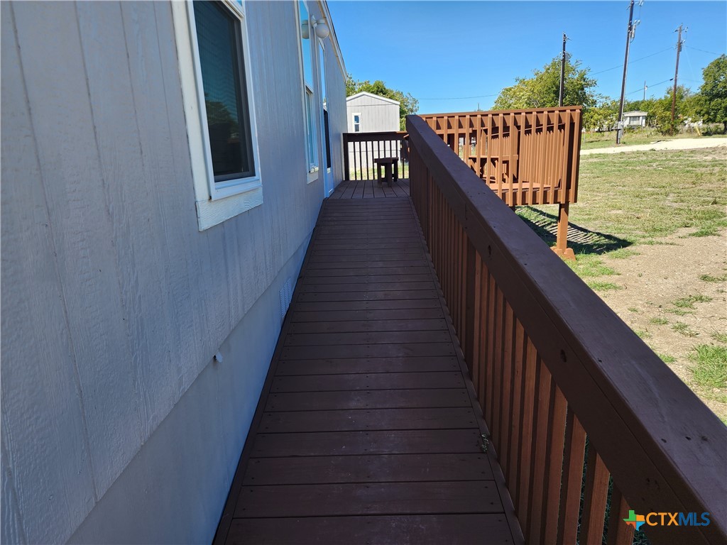 200 County Road 2600 Property Photo 3