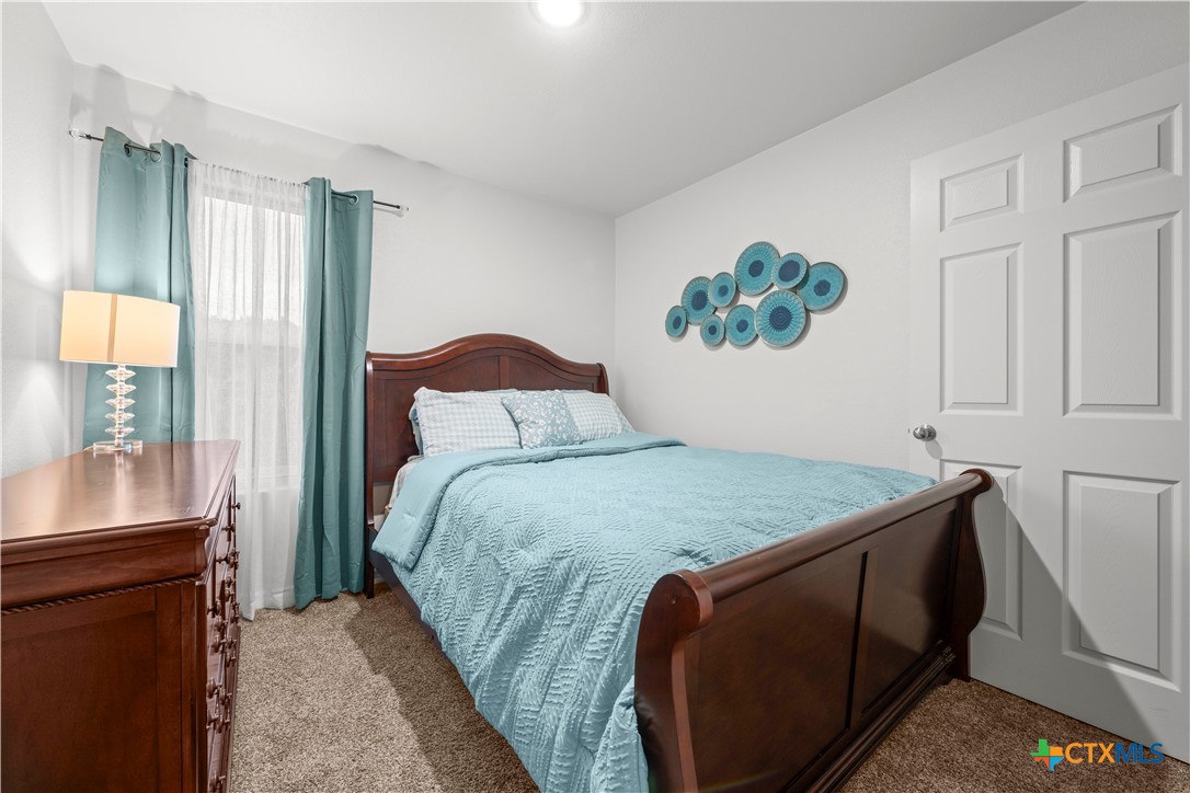 1813 Emma Naylor Court Property Photo 11