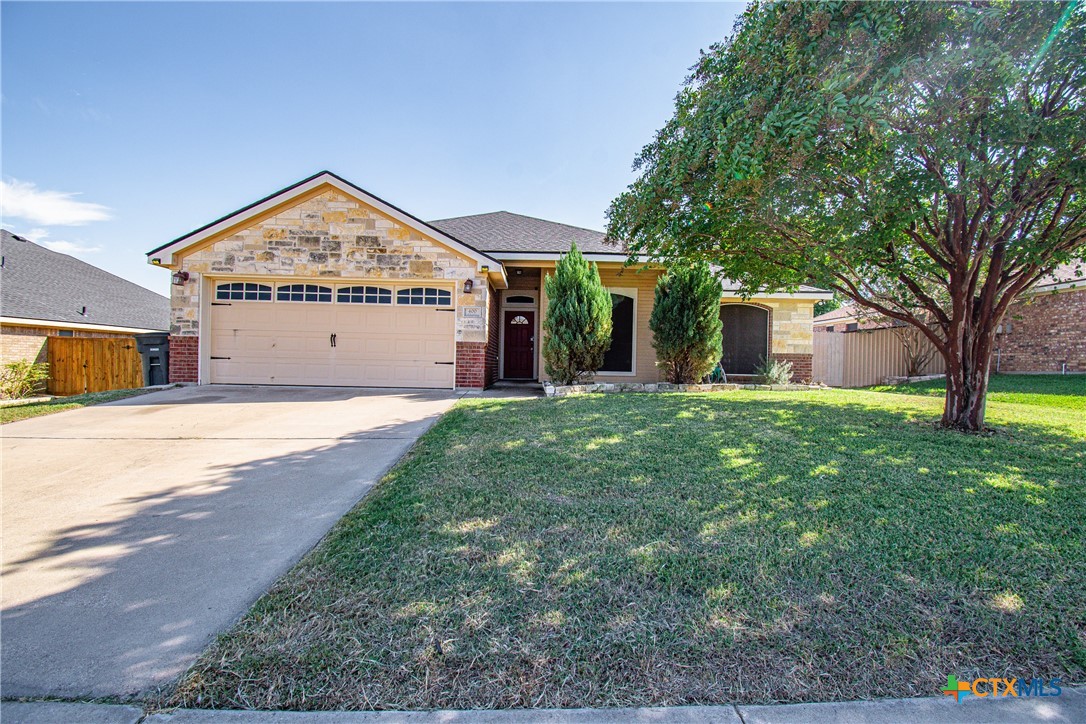 400 Hedy Drive Property Photo 1