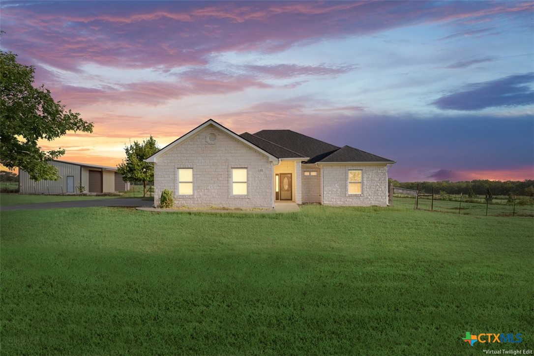 474 Callahan Loop Property Photo 1