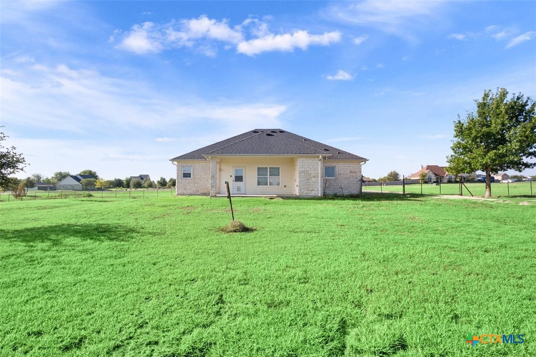 474 Callahan Loop Property Photo 28