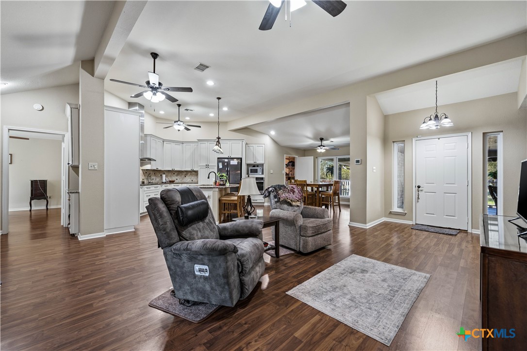 504 Arbor View Property Photo 13