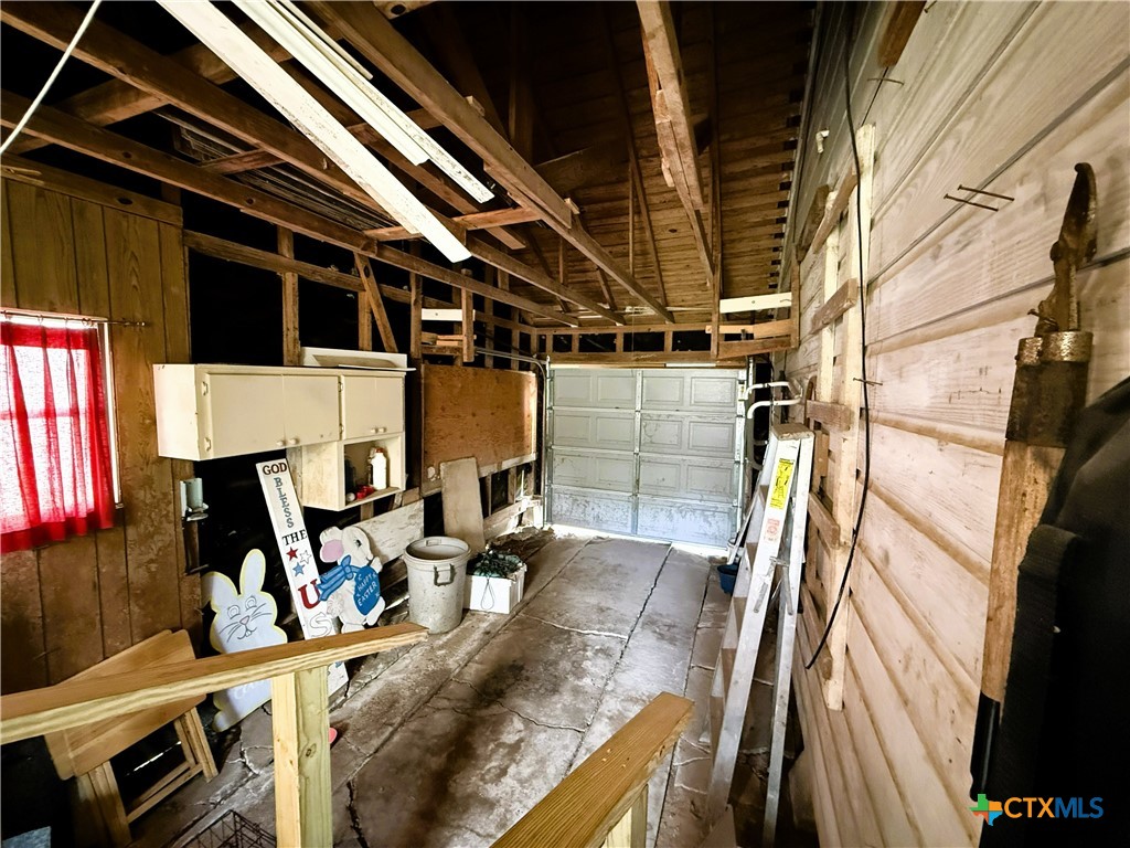 608 Hackberry Property Photo 13