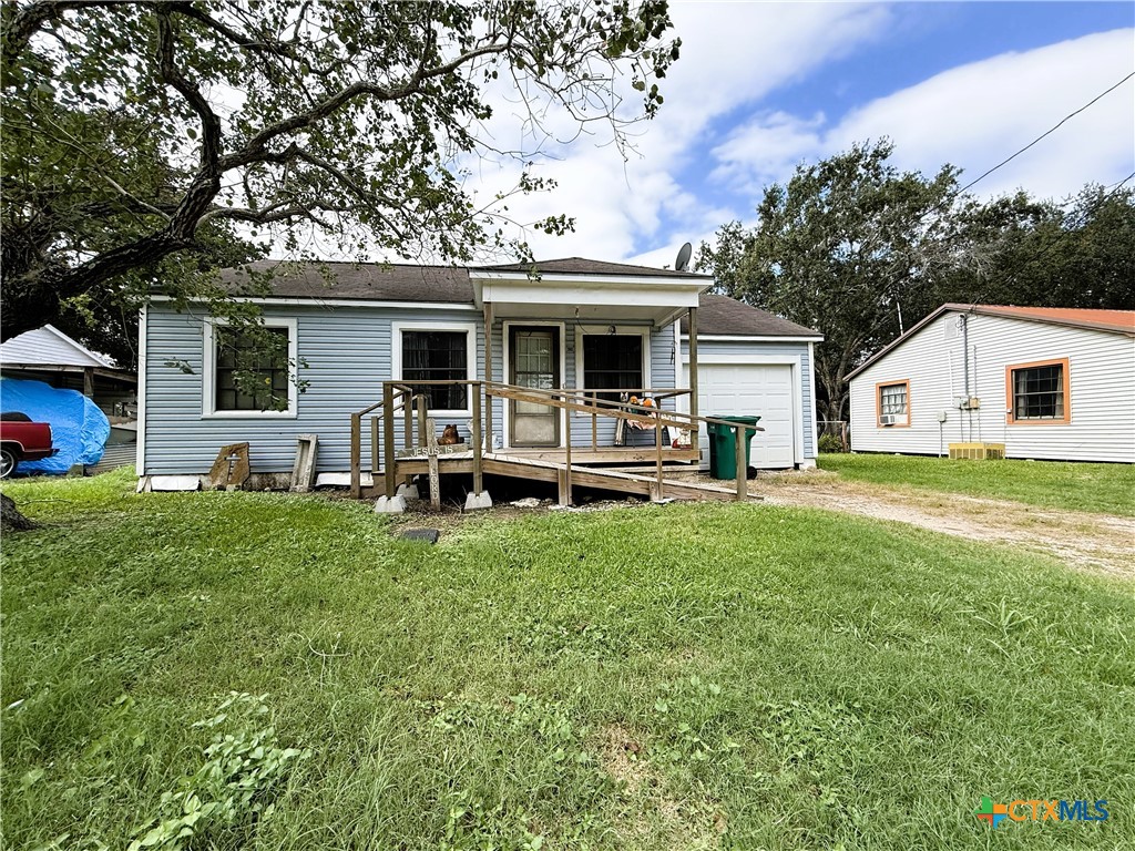 608 Hackberry Property Photo 19