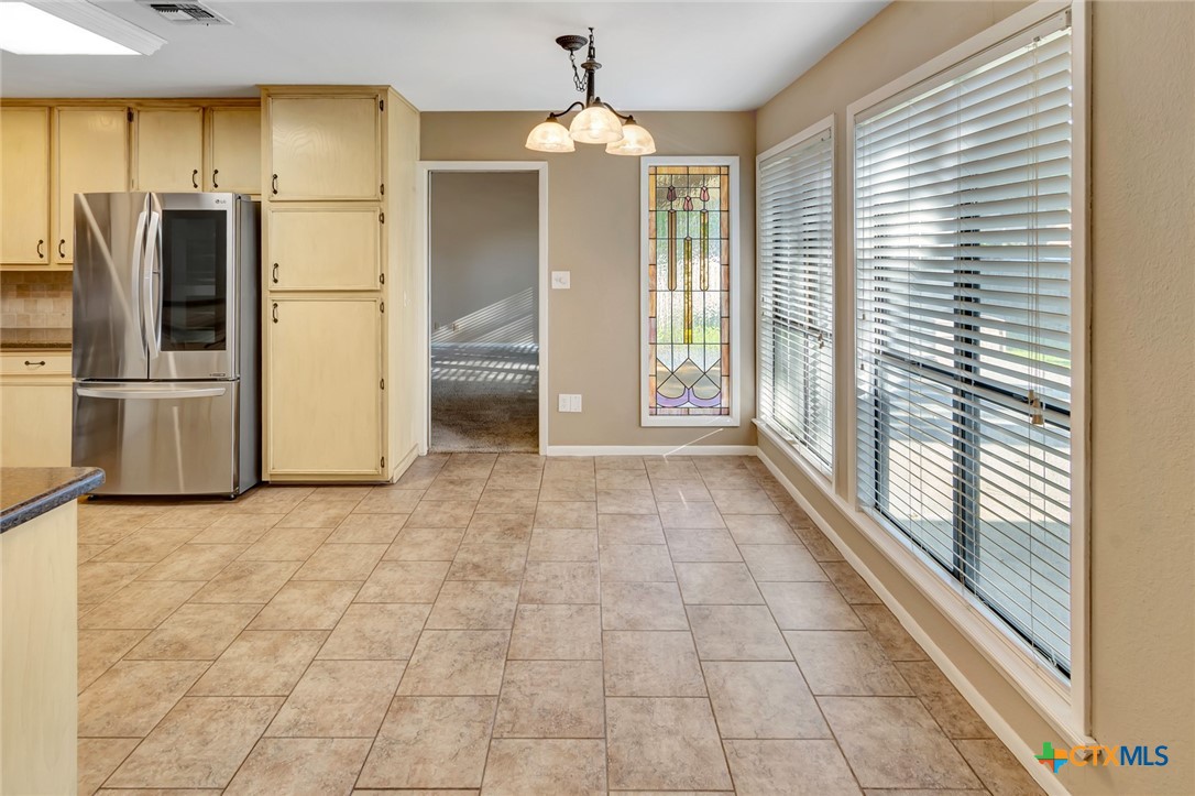 606 Santa Fe Property Photo 7