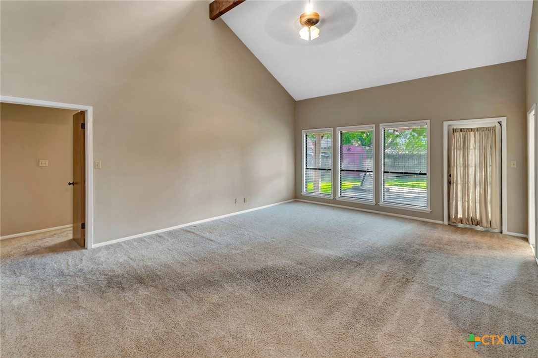 606 Santa Fe Property Photo 11