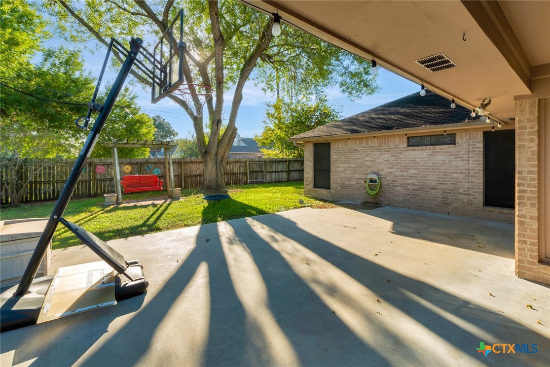 606 Santa Fe Property Photo 27