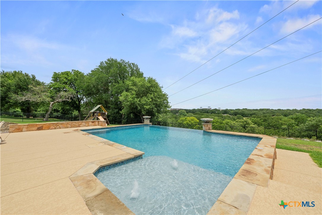 604 Cliff Drive Property Photo 38