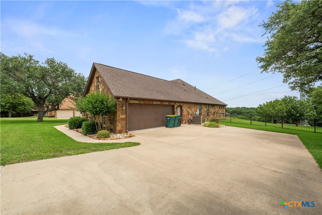 604 Cliff Drive Property Photo 48