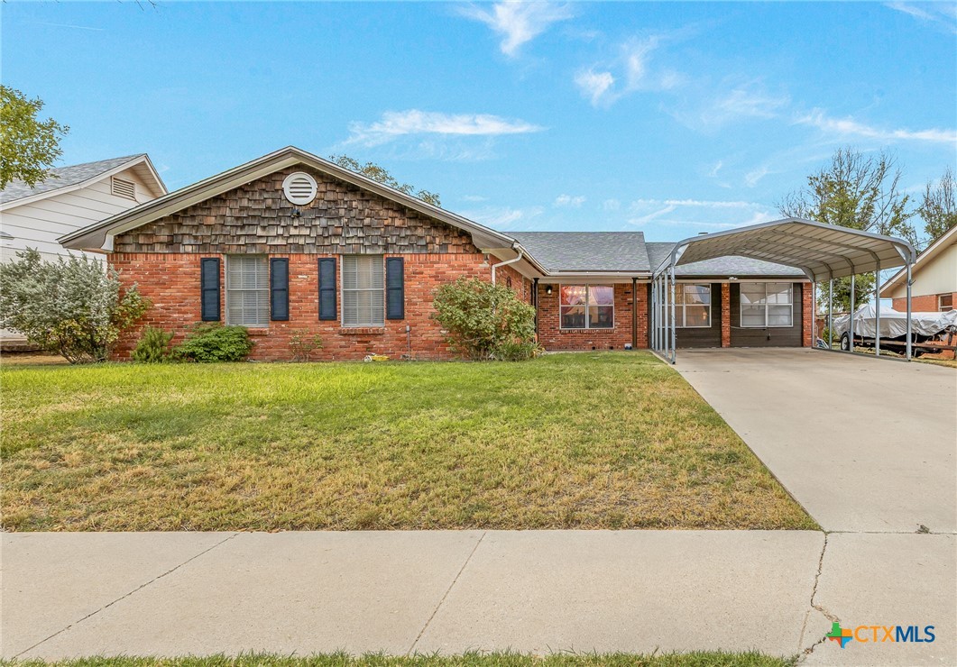 2506 Lynn Drive Property Photo 1
