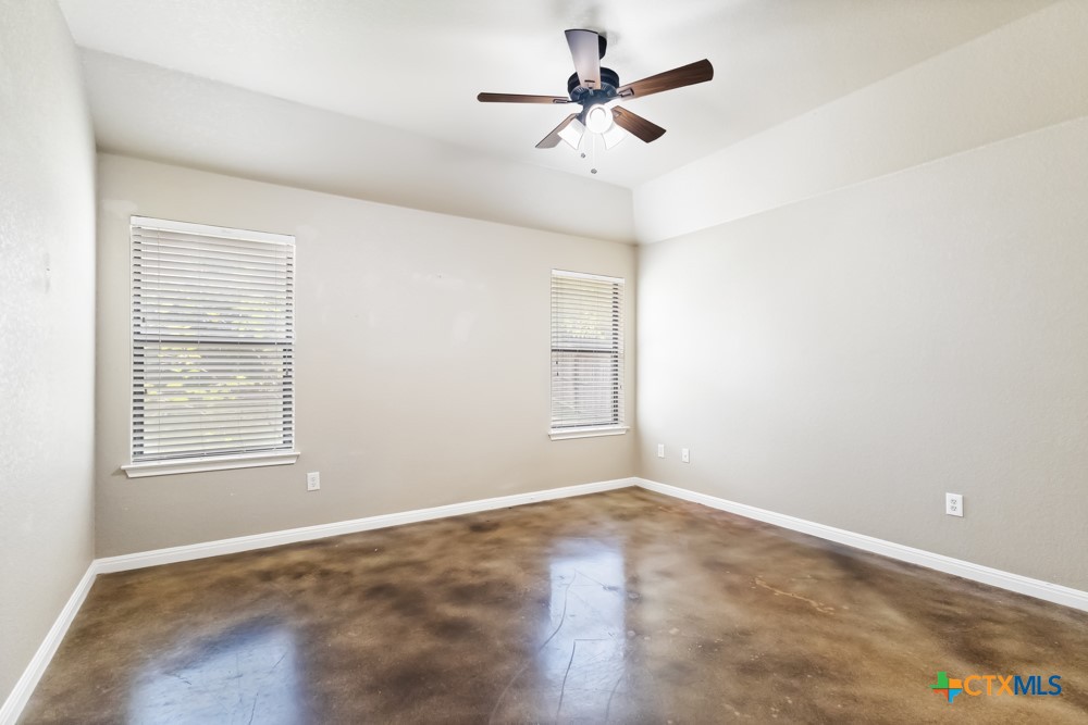 2015 Sungate Drive Property Photo 10