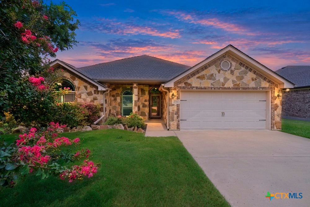 1722 Shadow Canyon Drive Property Photo 1