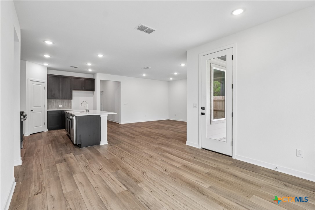 300 Romans Road Property Photo 10