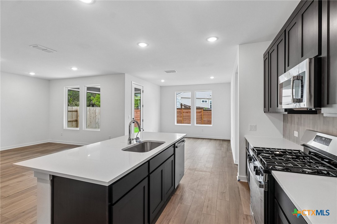 300 Romans Road Property Photo 13