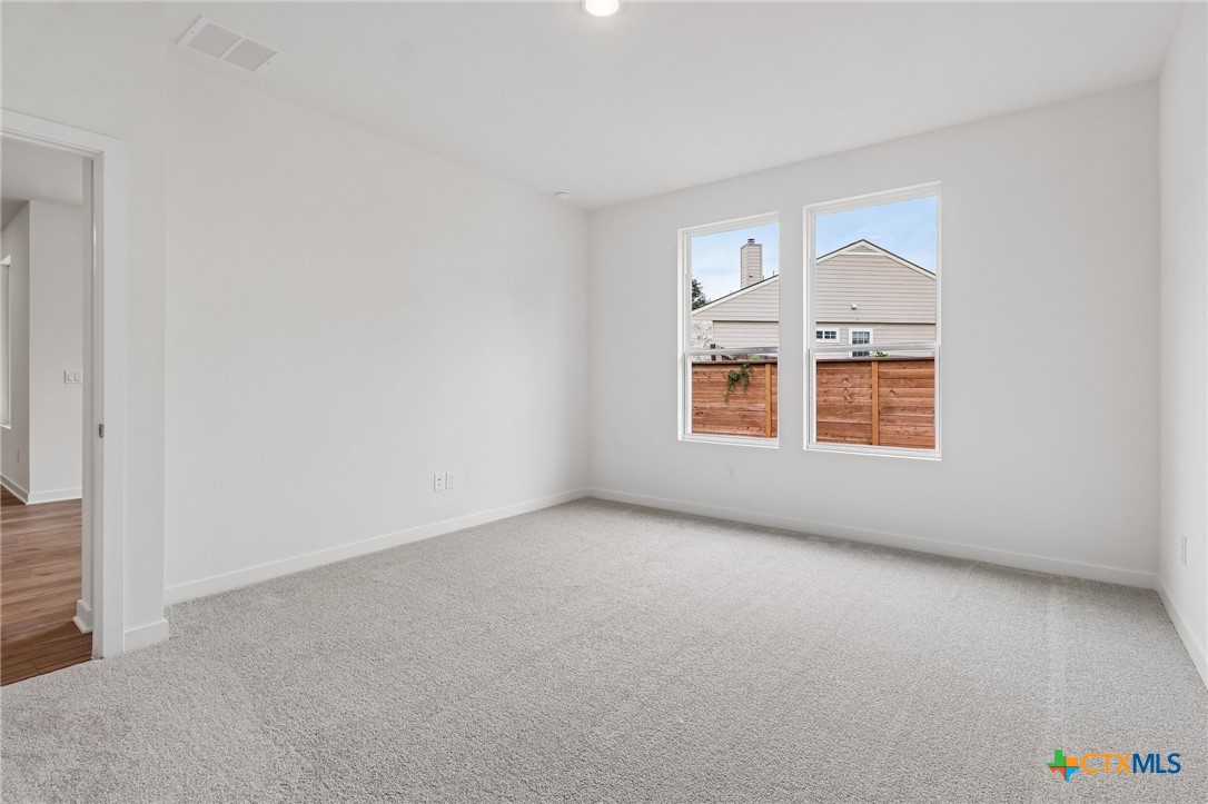 300 Romans Road Property Photo 16