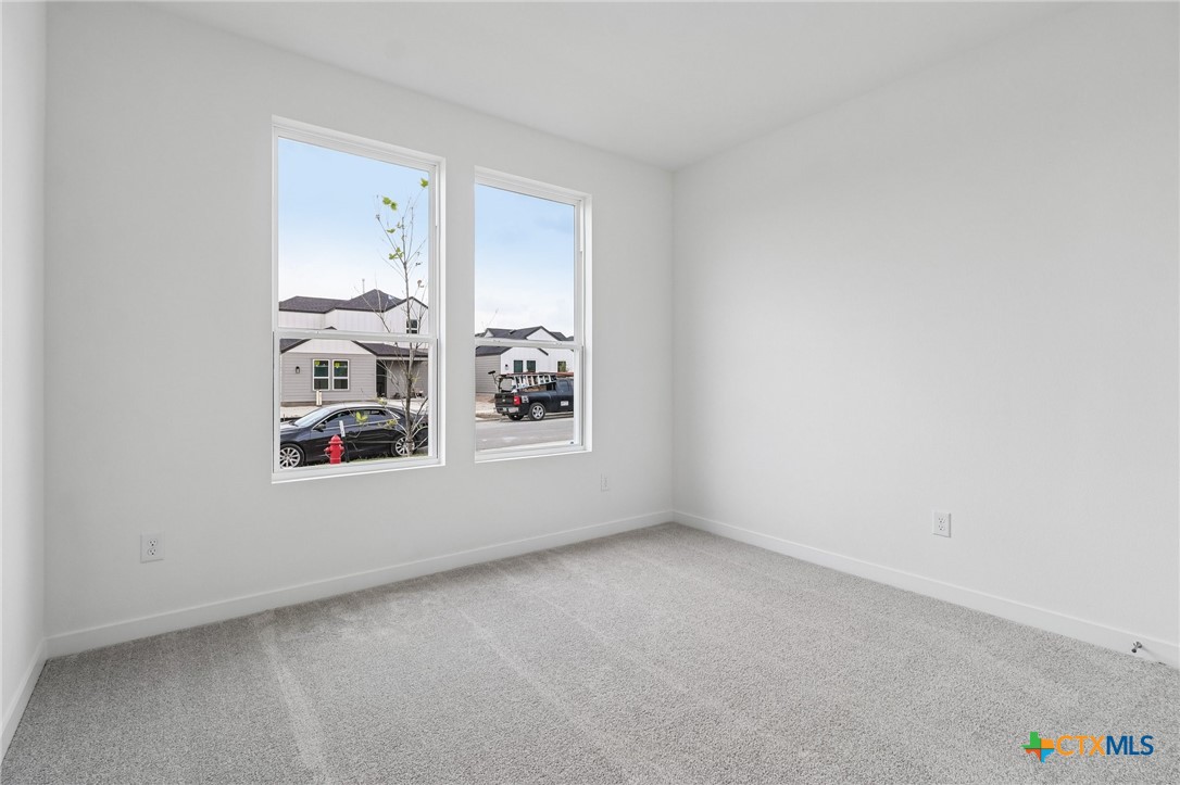 300 Romans Road Property Photo 20