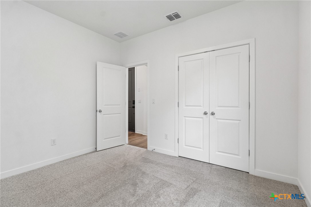 300 Romans Road Property Photo 23