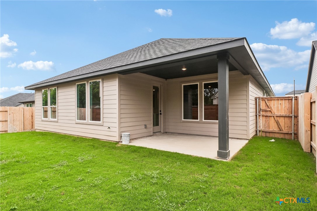 300 Romans Road Property Photo 32
