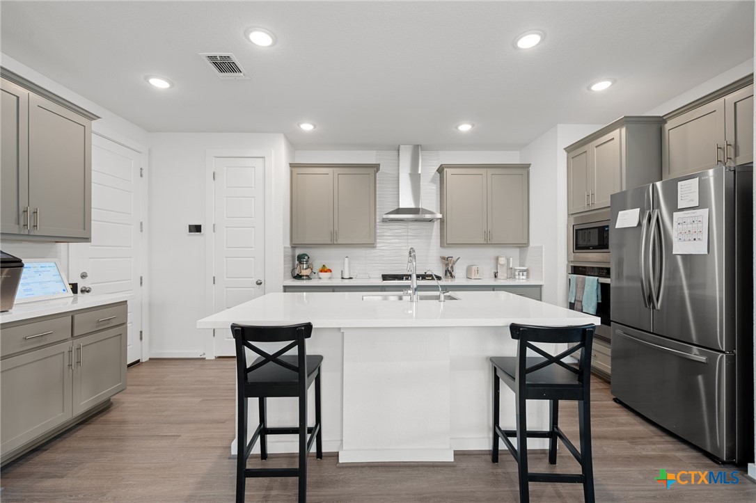 628133 Property Photo 6