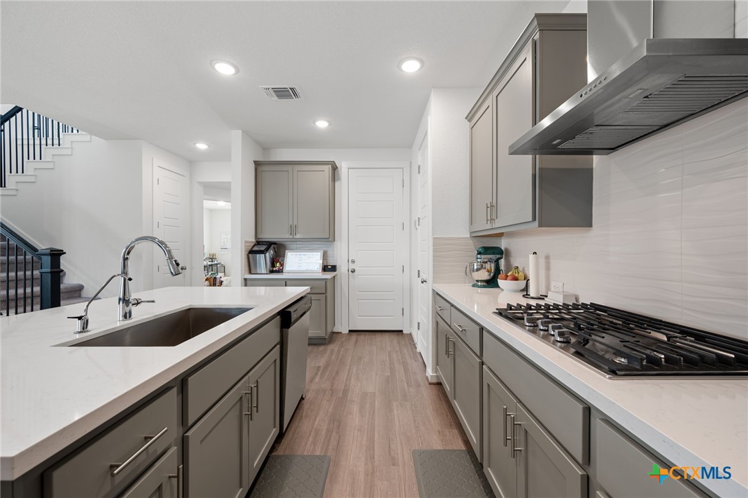 628133 Property Photo 9