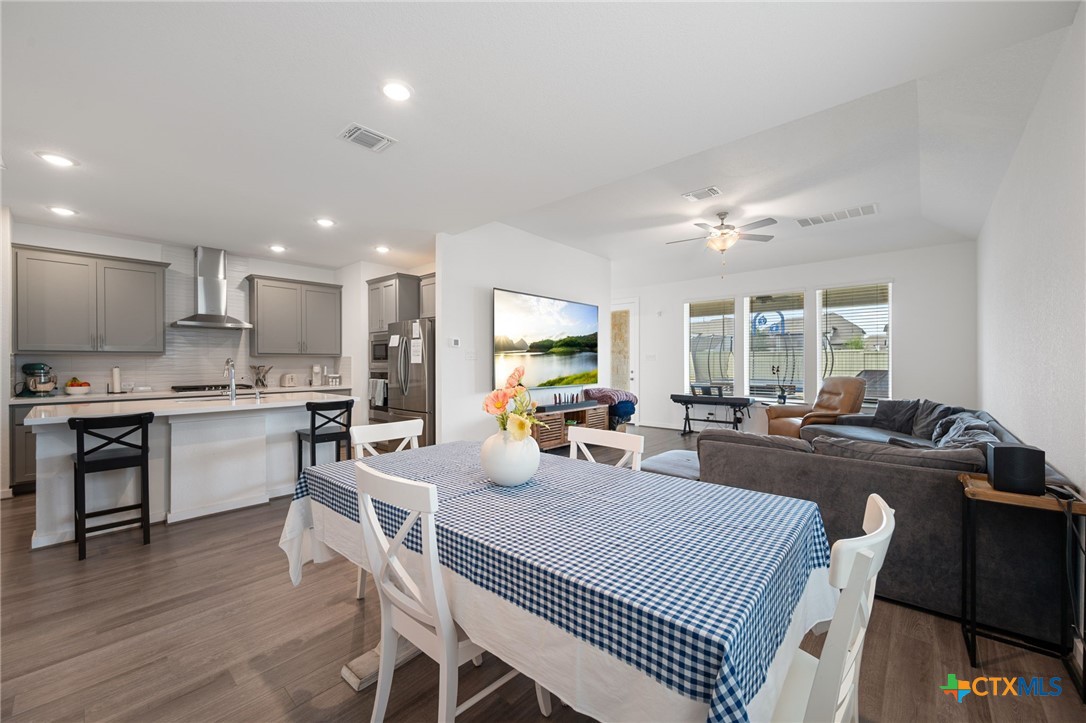 628133 Property Photo 11