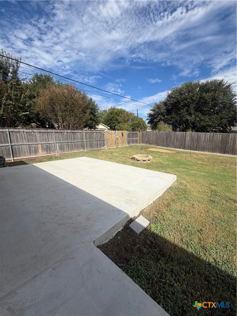 504 E Xavier Avenue Property Photo 14